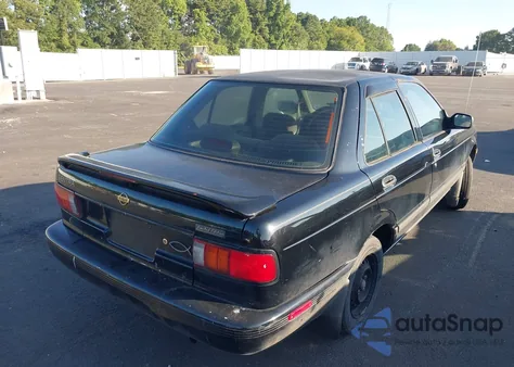 1994 Nissan Sentra E/Xe/Gxe/Le z USA, uszkodzony, nr VIN JN1EB31P3RU318345